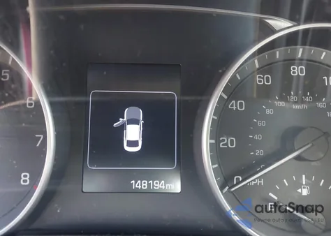 2017 Hyundai Elantra Se z USA, uszkodzony, nr VIN 5NPD84LFXHH116791